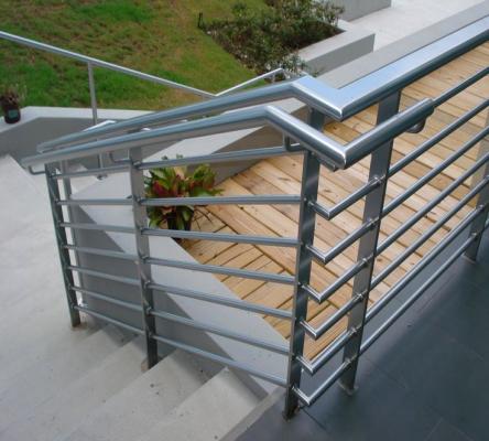 Küpeşte - 2E Pencere İstanbul